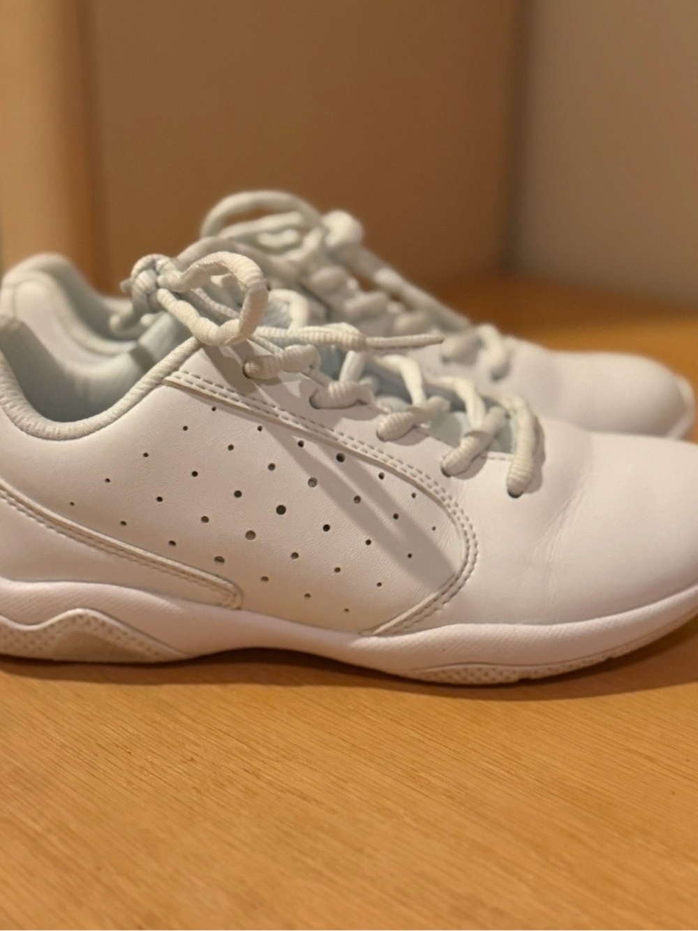 REBEL RISE ATHLETIC OPTIC WHITE CHEER SHOES